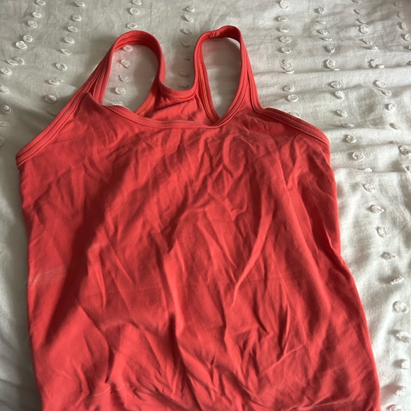 Women’s Lululemon tank top - Picture 2 of 4